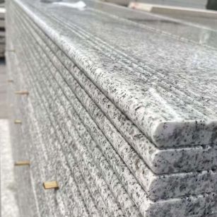 福州芝麻白楼梯踏步 花岗岩楼梯板材