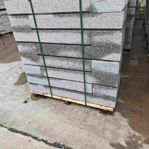 福州芙蓉白路牙石，马路牙子