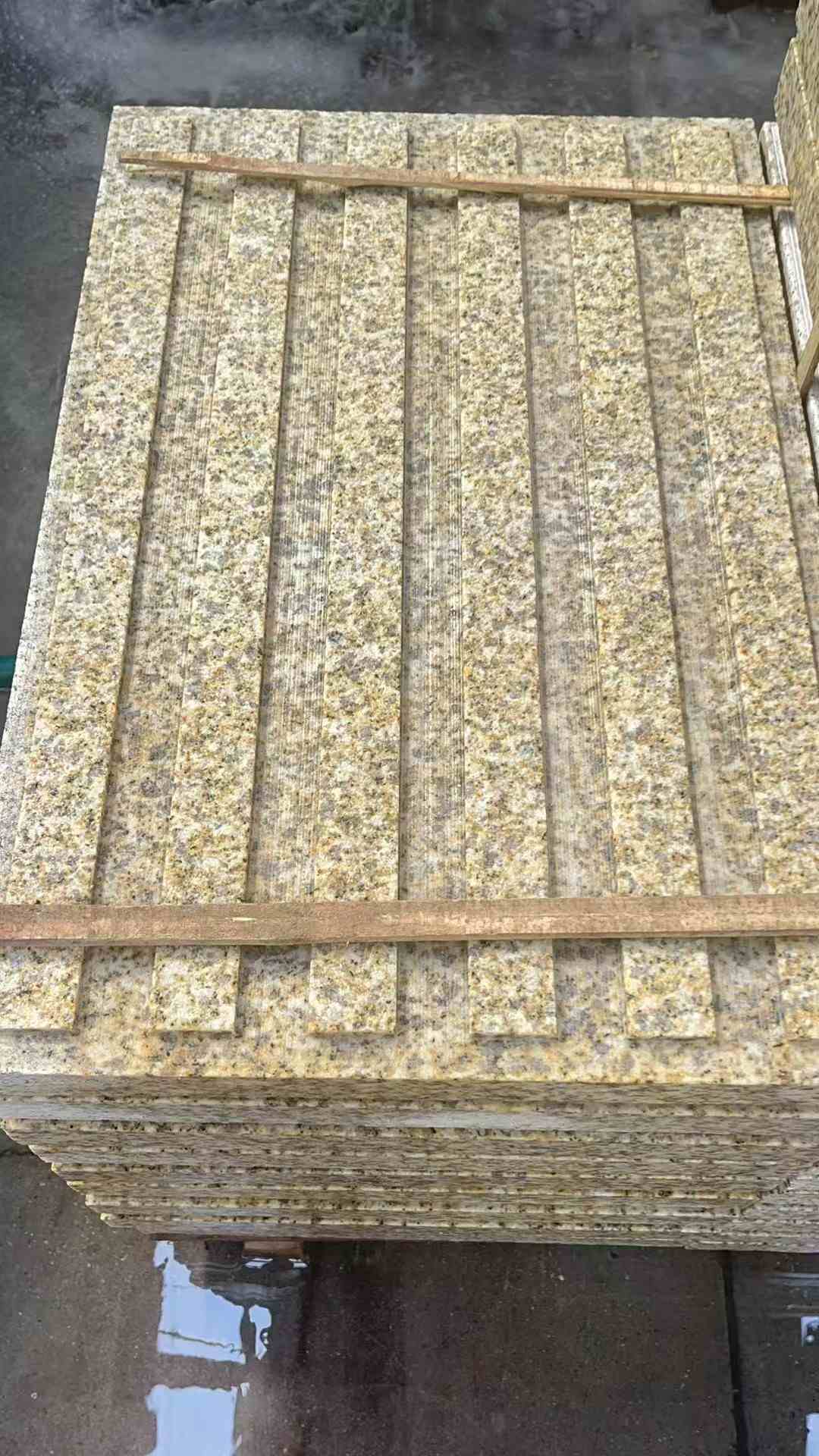 福州黄金麻盲道 石材盲道